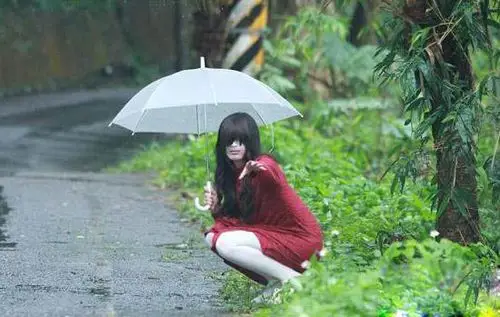 红衣女鬼,怨气最凶的恶鬼索命必死