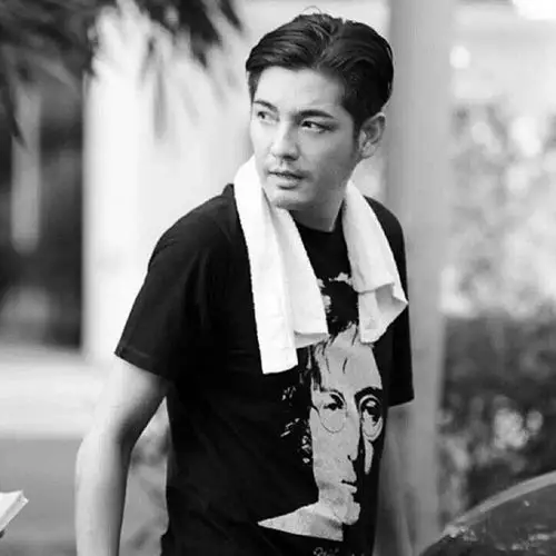 泰国实力派男星日常穿搭术