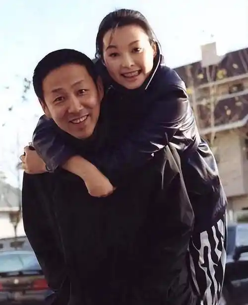 原来她是陈道明的女儿,怪不得这么红,如今34岁美得太惊艳!