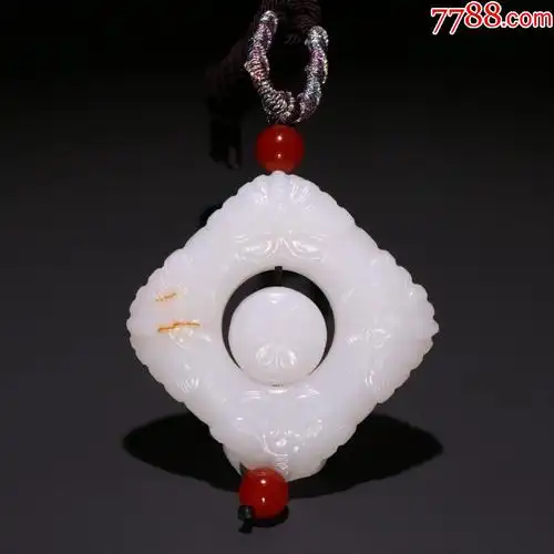 和田玉雕花纹转心挂佩