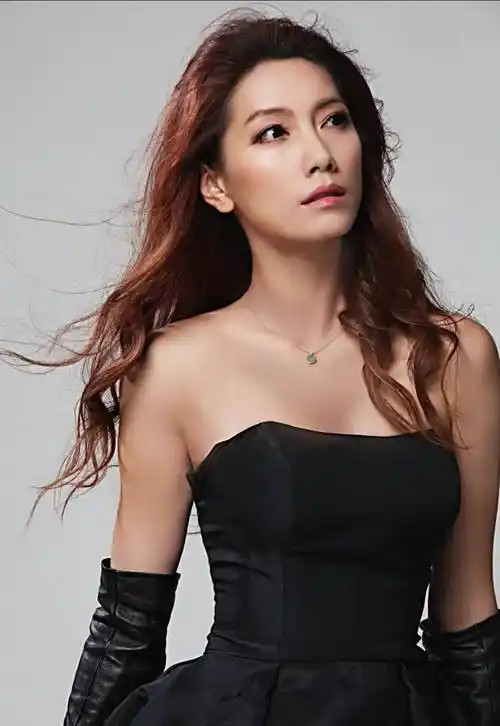 出道27年交往14个男友,成为男神收割机,林韦君的快乐你想不到