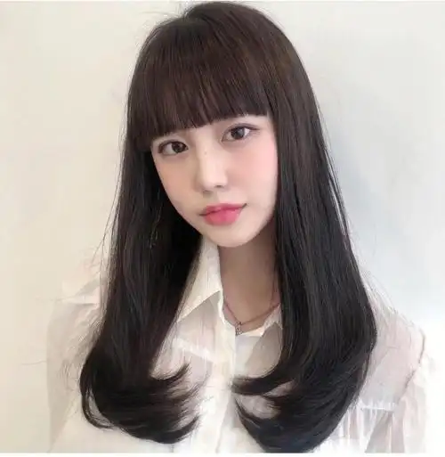 这种自然内扣卷是懒人的必备发型之一,平时洗完头吹千即可#今日发型