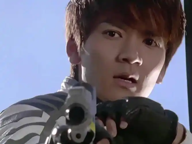 不愧是最帅的人间体和奥特曼