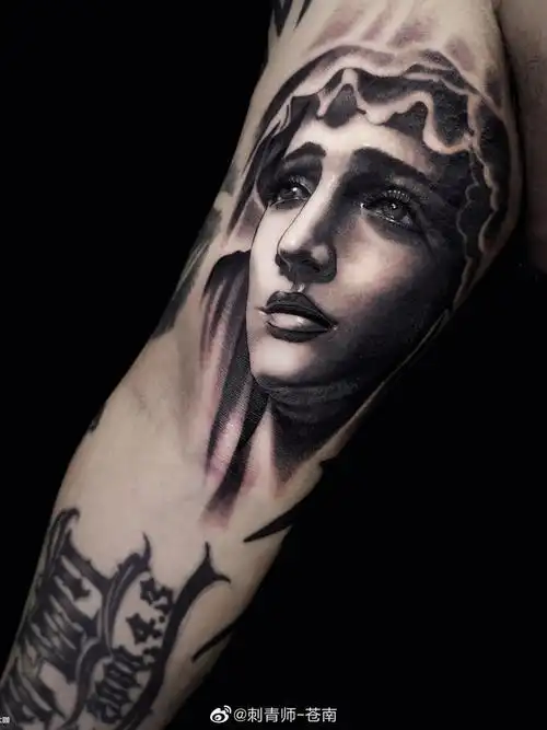 圣母_纹身图案手稿图片_苍南的纹身作品集