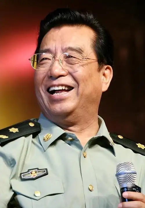 回顾同样是李双江的基因把丁英和梦鸽儿子一对比差距就出来了