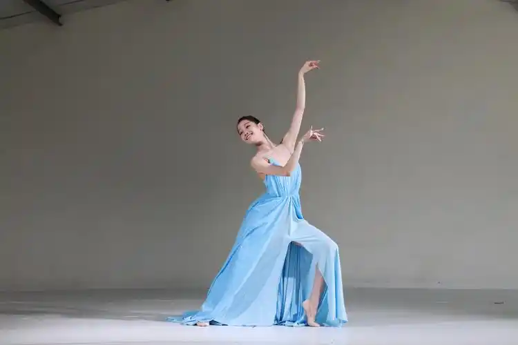 青春舞者 湖蓝衣单人舞——素材版