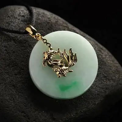 楼上楼 糯种飘绿18k金镶嵌平安怀古翡翠挂件 市场价8760