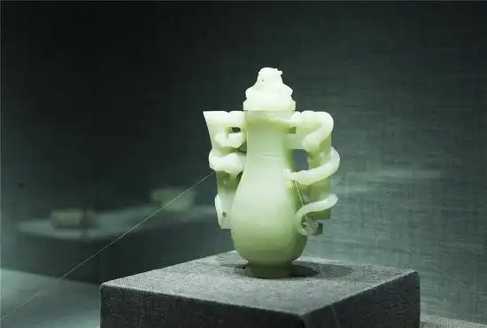 萃锦曩怀—清代艺术珍宝展将在恭王府博物馆开展