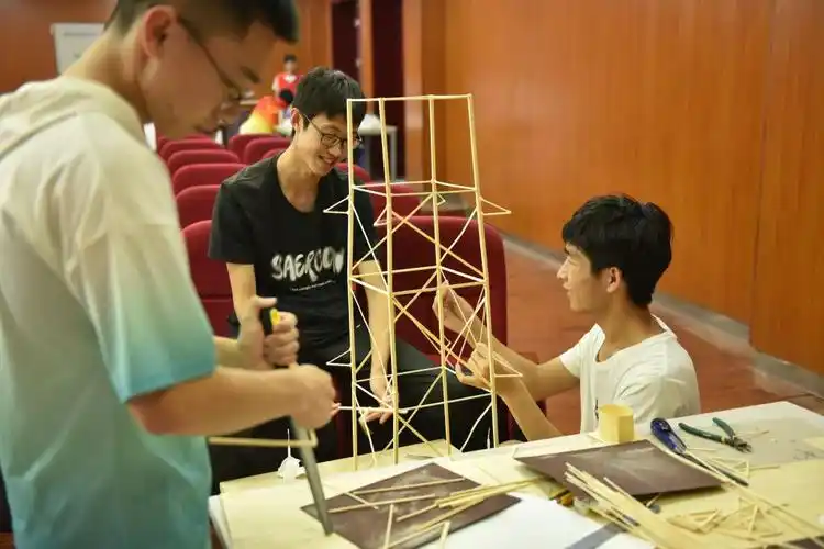 学院成功承办学校第五届大学生结构设计竞赛