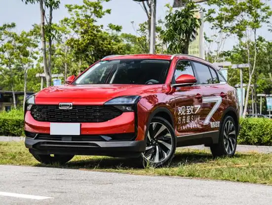 观致7基于观致mile ii概念车打造而来,采用观致品牌全新的设计理念,名