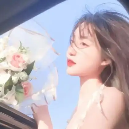 绝美的女生头像 高清第一眼就被惊艳的头像女生图片_女生头像_头像屋