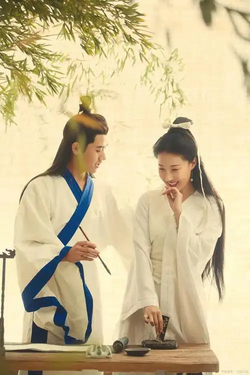 北宋末年在山东德州府地界有个绿柳庄,庄中有家姓史的农户,因在家中