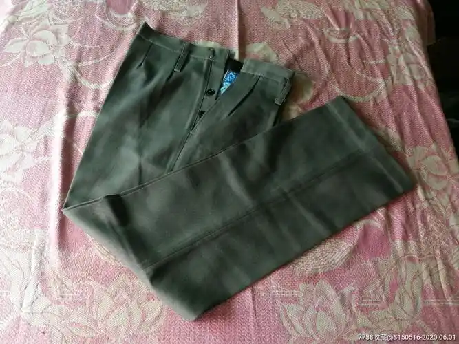 旁开门长裤-其他服饰-7788收藏