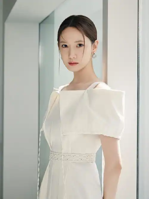 林允儿电影2点的约会##林允儿0530生日快乐