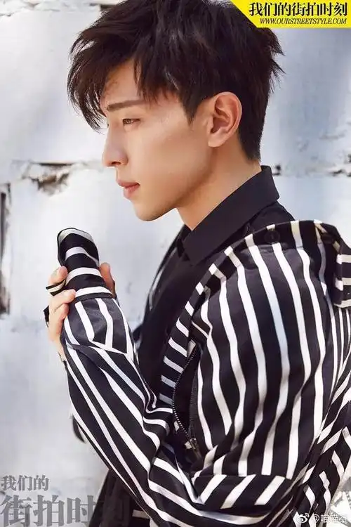 完美的下颌线成为性感男人评判新标准,男星的下颌线你喜欢哪款?