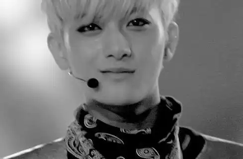 娱乐圈男星坏笑,黄子韬像哭,徐海乔欠揍,只有他全部喊帅!