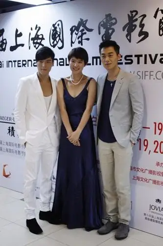 上海电影节闭幕 最佳新人朱亚文将赴法国拍戏