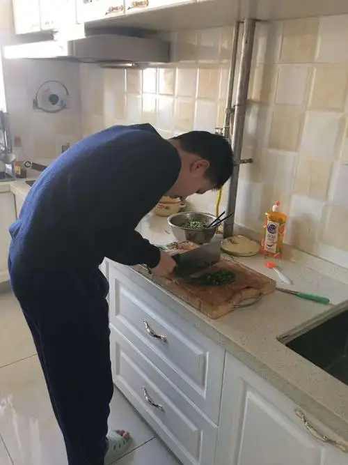 "干活"我们来真的——德州五中学生们的假期劳技成果