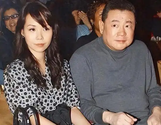 吕丽君投资亏损严重 刘銮雄低调接收其写字楼 (http://www.