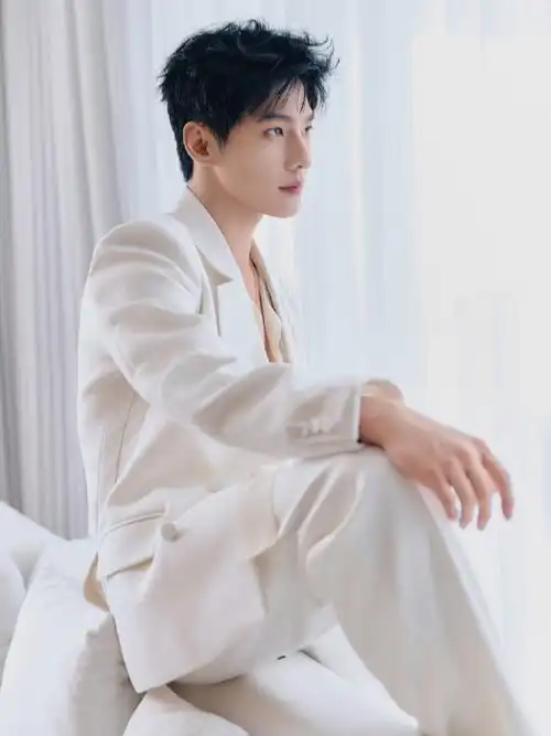 早安 ～@杨洋919499 9499复制文案评论本条微博(可根据个人