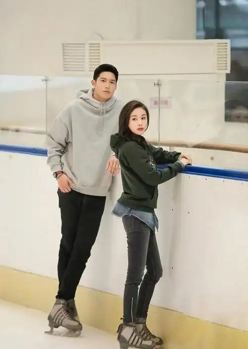 回顾:王子文姐弟恋又栽了,男方回美后再无消息,两人结婚已无可能