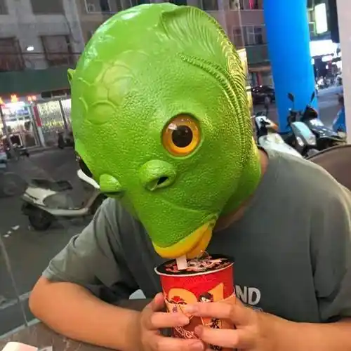 绿鱼头搞笑女头像