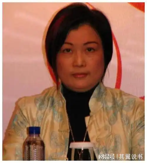 王京花:嫁给演员董志华,婚后被老公被宠成宝,如今儿子令她骄傲