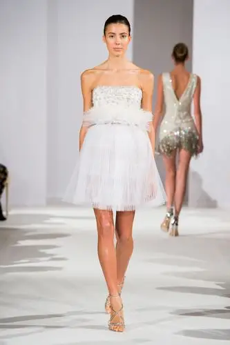 法国巴黎2017春夏时装周—性感女装