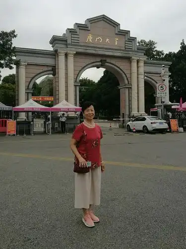 『厦门大学』 中国名牌大学,以环境优美而闻名遐迩,现在不对外开放