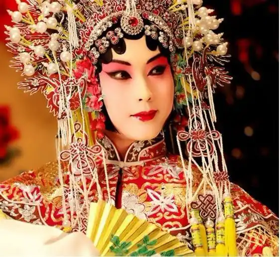 李玉刚凌晨发微博, 内容令人揪心, 网友: 保重身体, 节哀顺变!