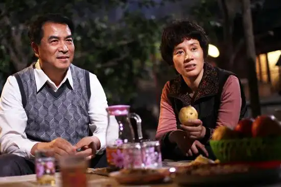 李凤绪岁月如金热播观众赞其表演火候佳