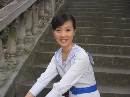 《江湖兄弟》中轻松漂亮的留洋姑娘,青年演员高斯给观众的印象就是