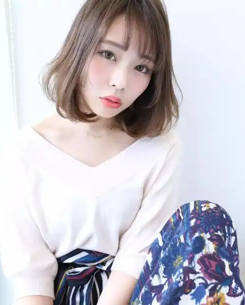 齐肩短发内扣哪种好看,齐肩发图片-第2图,发型图片