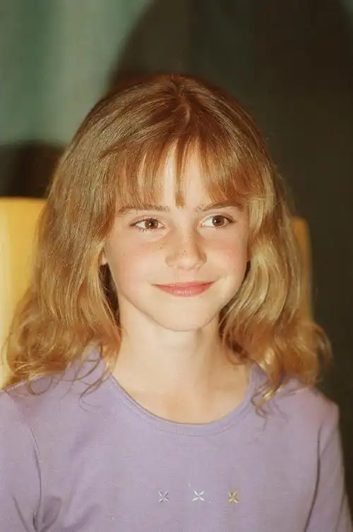 女神写真之艾玛沃特森从哈利波特到小妇人