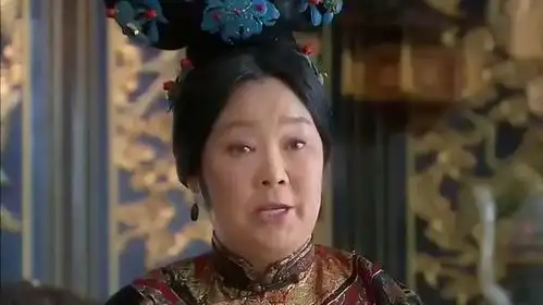 新还珠格格:小燕子光下跪礼就学了好久,容嬷嬷简直就是公报私仇