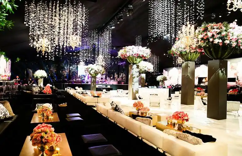 美国15岁女孩奢华生日宴耗资4000万高清组图