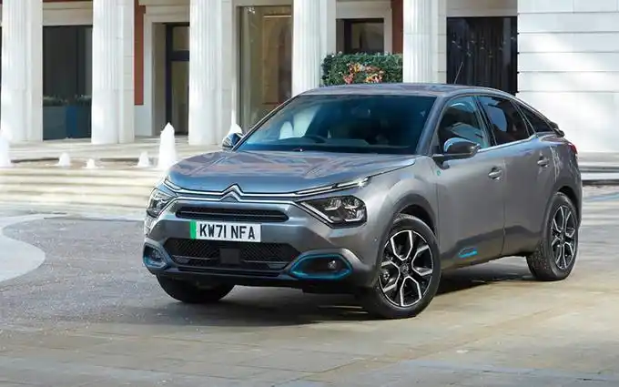 雪铁龙ec4新增入门款车型售价更亲民比奥迪q3还帅