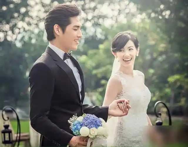 蓝正龙和妻子周幼婷.(资料图)