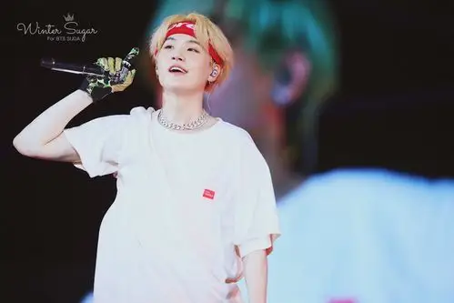 防弹少年团 闵玧其 suga 舞台 - 堆糖,美图壁纸兴趣社区