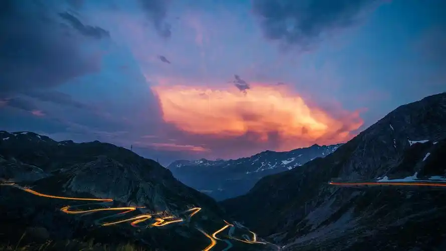 2020-06-16上传元气壁纸平台,日落壁纸壁纸是一款电脑壁纸,属于风景