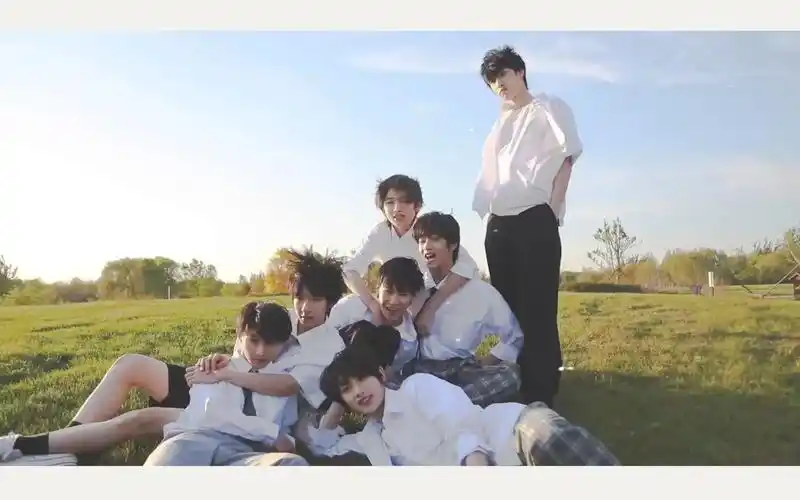 【tnt时代少年团】少年と花pb花絮混剪 | loving strangers