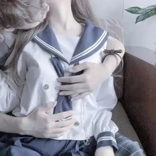 情侣姿势污污图片 情侣头像污污的跪舔图片