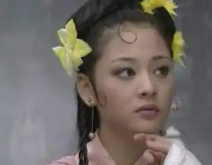 《上错花轿嫁对郎》方小巧:下毒杀人为爱变蠢,她结局注定可悲!