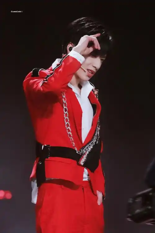 湖南卫视春晚##刘耀文a爆了大鲨四方