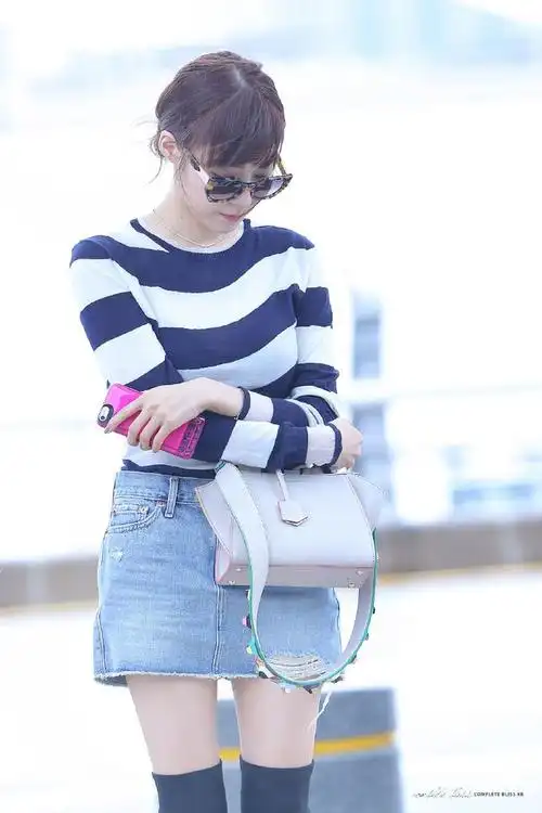 黄美英tiffany# 160705 仁川机场出境饭拍帕尼15p【complete bliss】