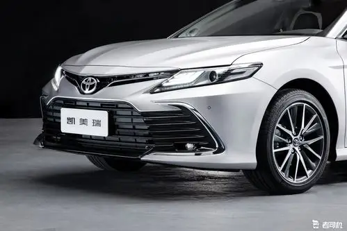 迎来中期改款2021款广汽丰田凯美瑞发布