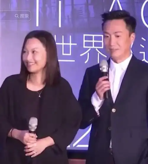 郑中基发布会直言,被妻子拿捏得死死的,阿sa为什么输这么彻底?