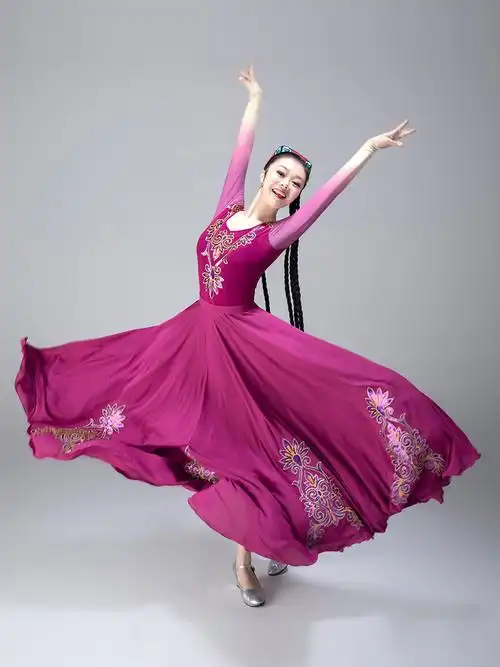 新疆维吾尔族舞蹈套装少数民族练习大摆练功裙成人艺考服民族服装