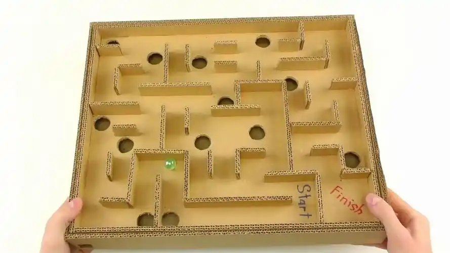 自制简易纸箱迷宫