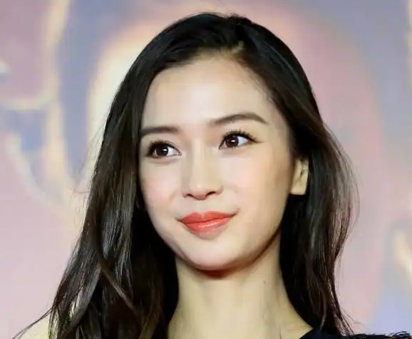 拥有瓜子脸的女星最后一位简直美的不要不要的